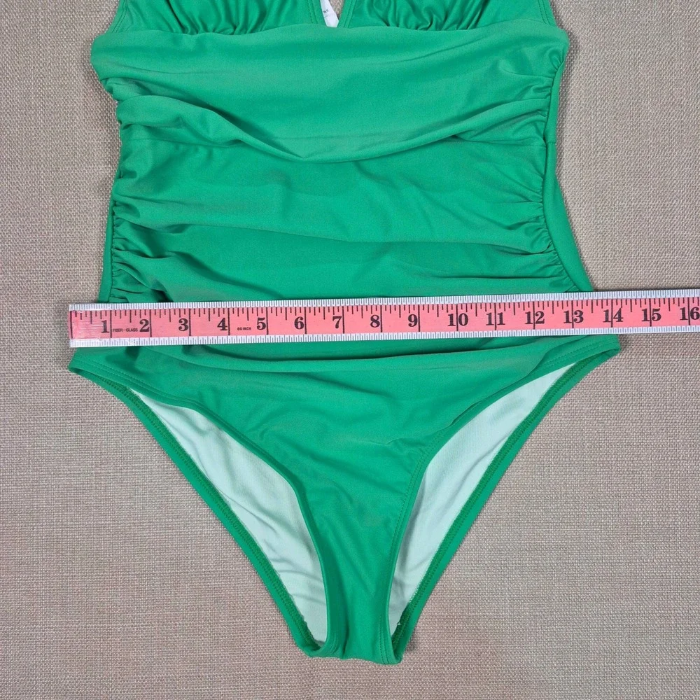 Cupshe Green Ruched Halter One Piece Swimsuit Tummy Control Padded Size‎ S New